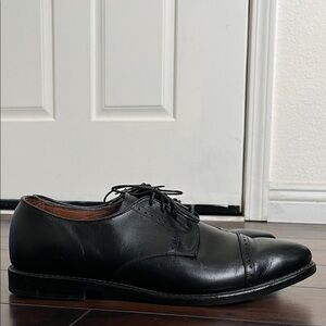 Allen Edmonds Men's Clifton Cap Toe Leather Oxfords Shoes Black size 10.5 D